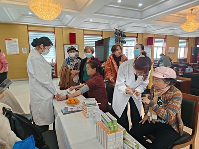 蘭州城關區 志愿服務進社區，健康義診暖民心